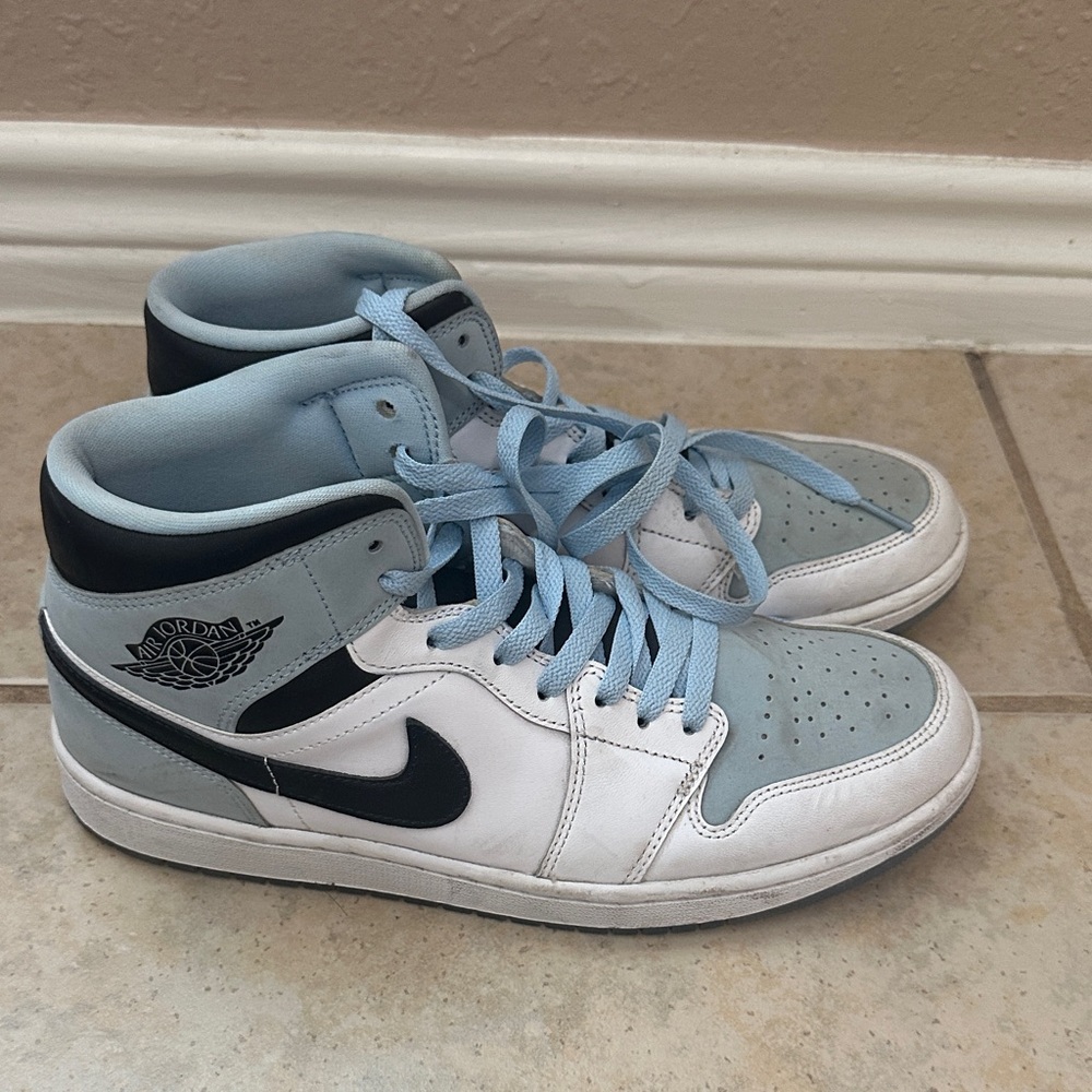 Jordan Sneakers in Light Blue, Gray, and Black